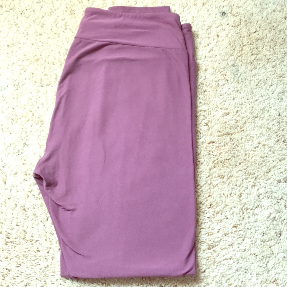 LuLaRoe tall & curvy leggings